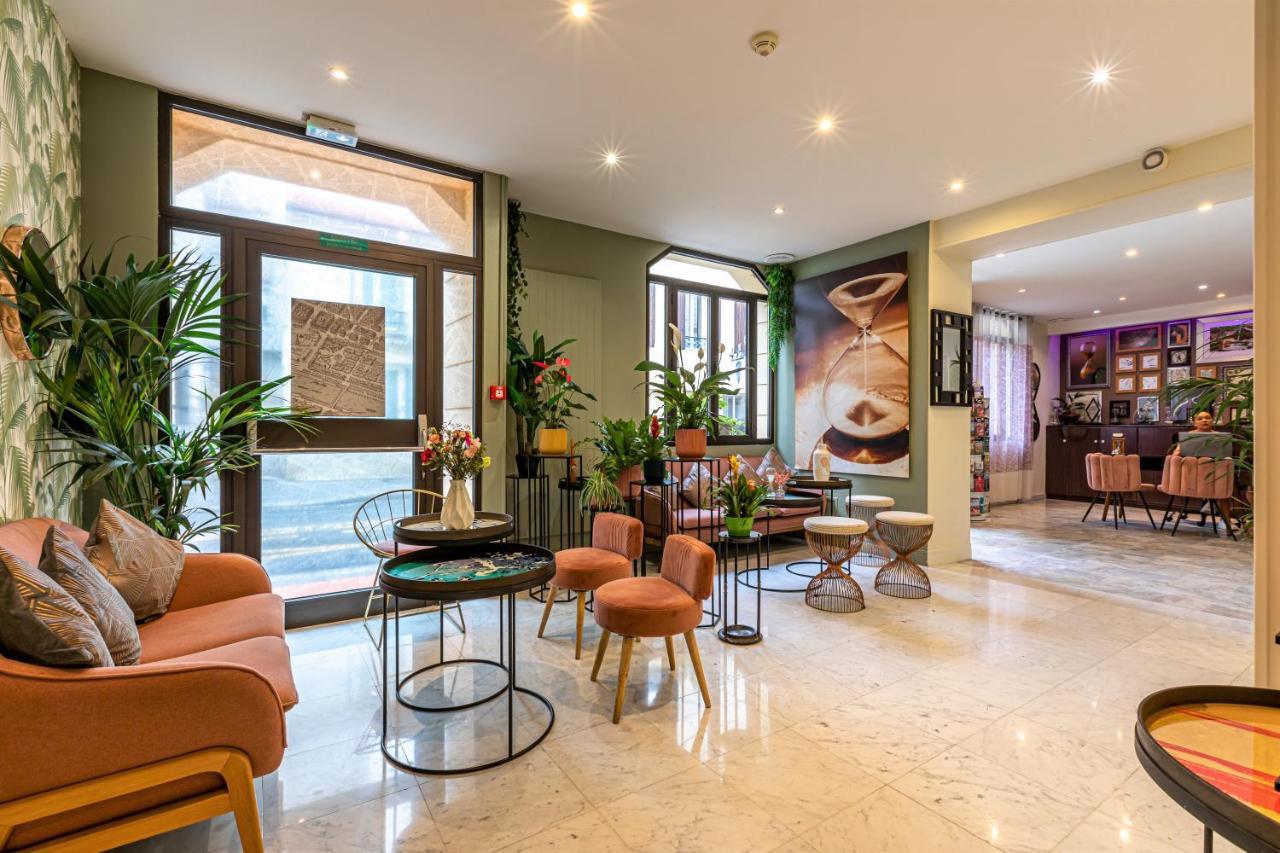 Hotel Ariane Montparnasse By Patrick Hayat París Exterior foto